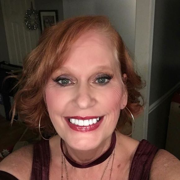 Meet your Posher, Jane - Picture 2 of 2